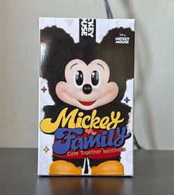 Mickey Family Cute Together Keychain Series