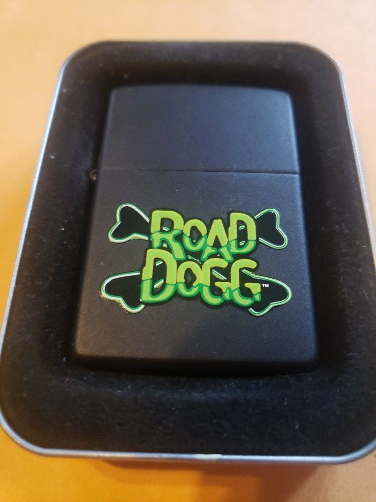 Zippo brand new  Mad dog lighter