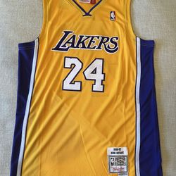 Kobe Bryant - XL Jersey - Los Angeles Lakers 