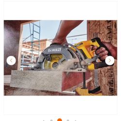 New Dewalt FLEXVOLT Worm Style Circular Saw 7.25in 60V  - Tool Only. 