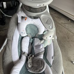 Baby Musical Swing