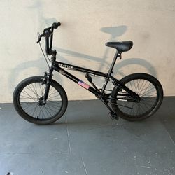 BICYCLE MONGOOSE MODEL BMX SIZE 20 BRAND NEW 