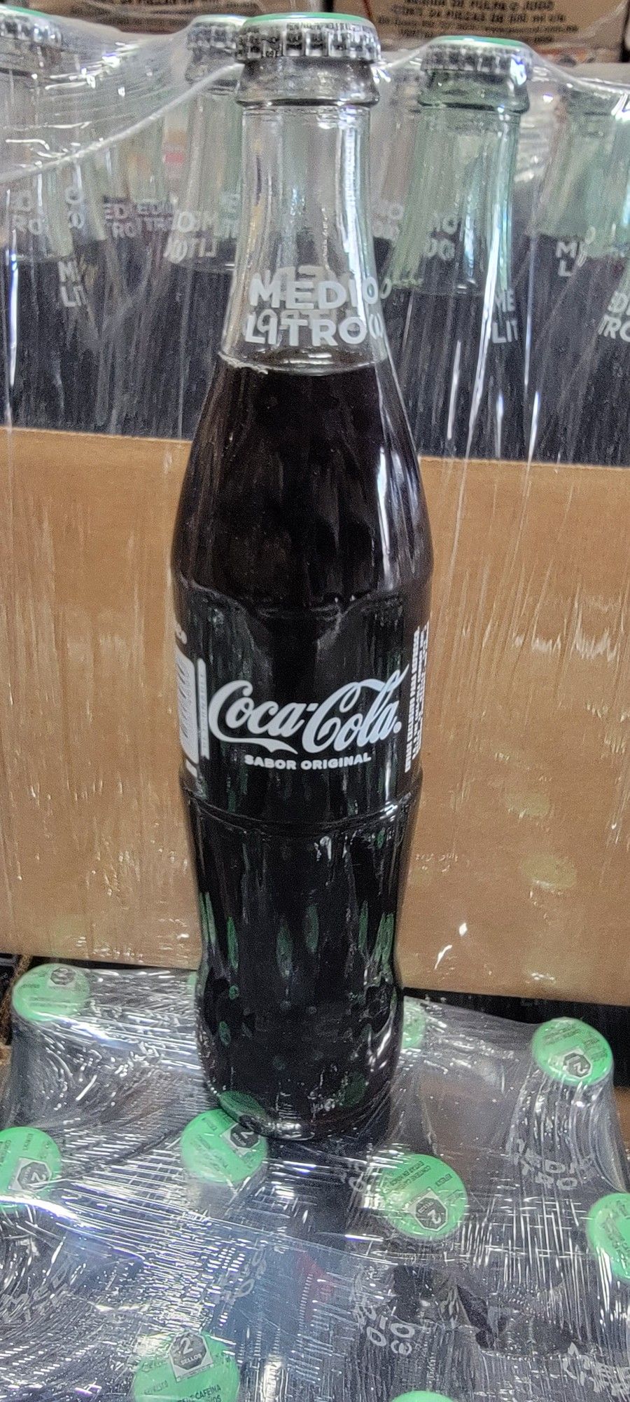 Original Mexican Coca Cola Medio Litro!!!
