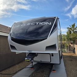 2021 Grand Design Reflection 31MB 
