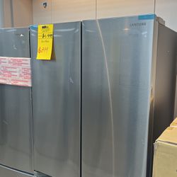 3-Door French Door Smart Refrigerator in Stainless Steel, Counter Depth