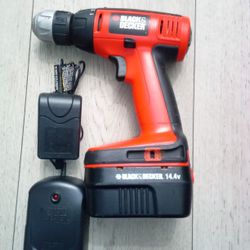 BLACK & DECKER DRILL FOR SALE