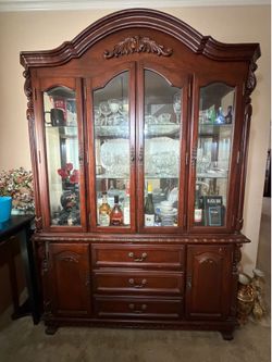 For Sale China Hutch