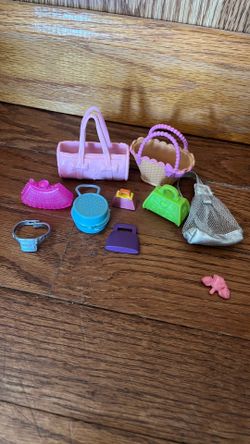 Doll purses