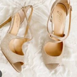 Badgley Mischka Jewel Sz 7 - Jonna Gilitter Peep Toe Stilettos In Gold Shoe