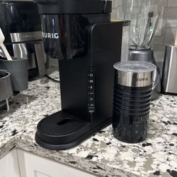 KEURIG USED ! 25$