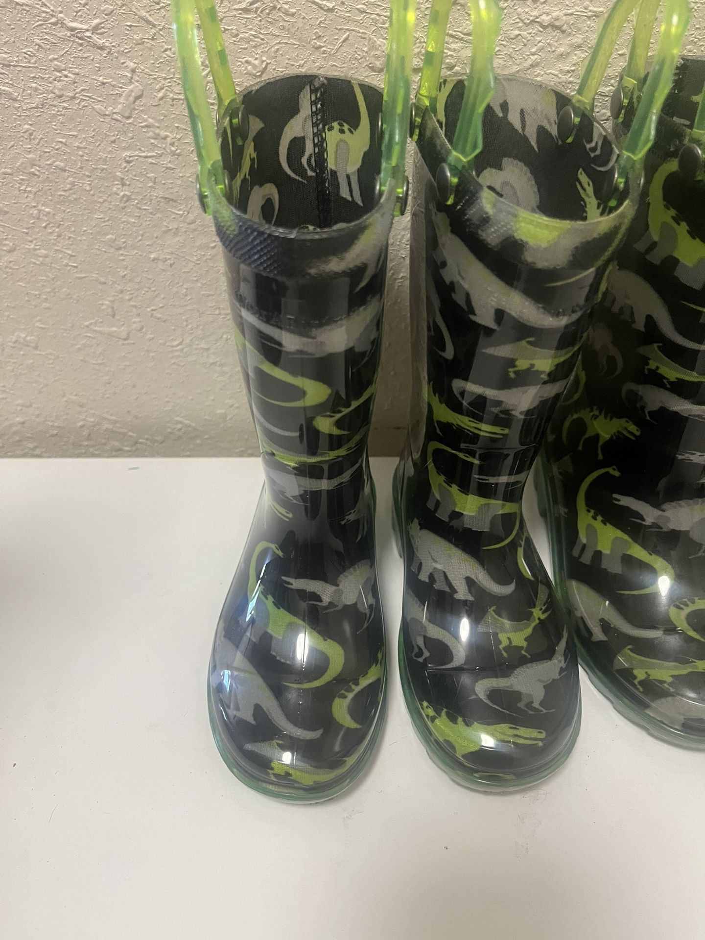 Light Up Dinosaur Rain Boots