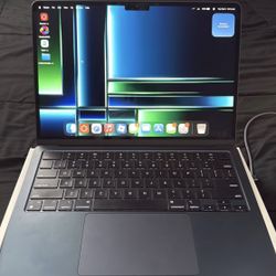 MacBook Air M2 