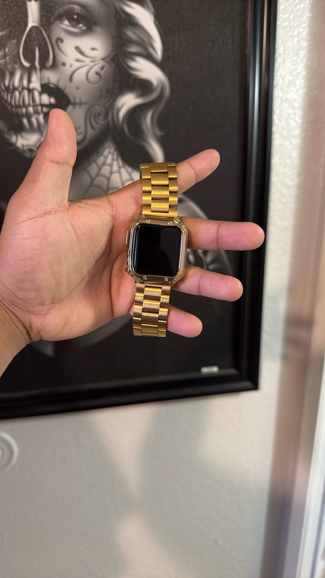 Series 3 Apple Watch With Gold Band