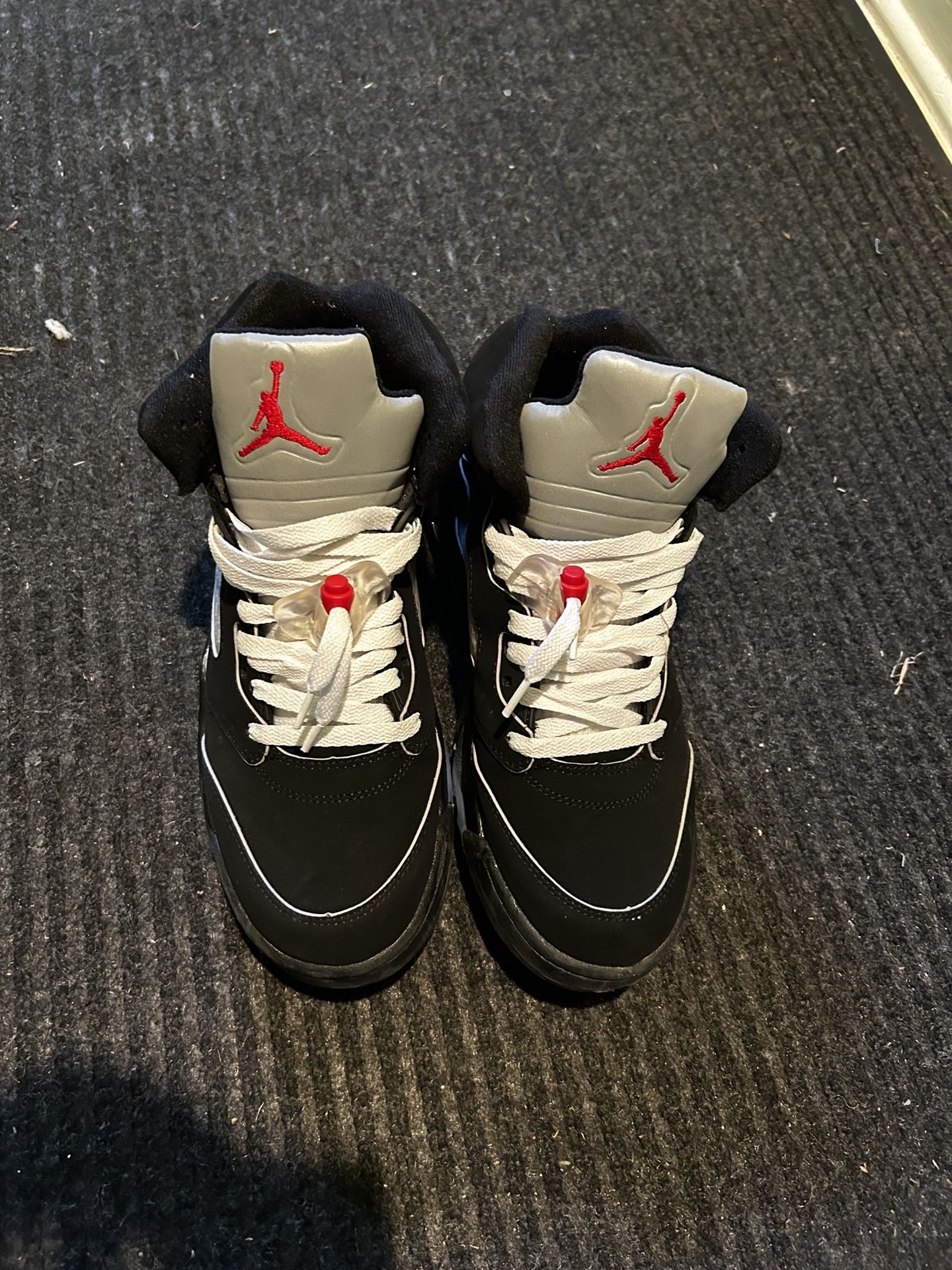 Jordan 5 Metalic