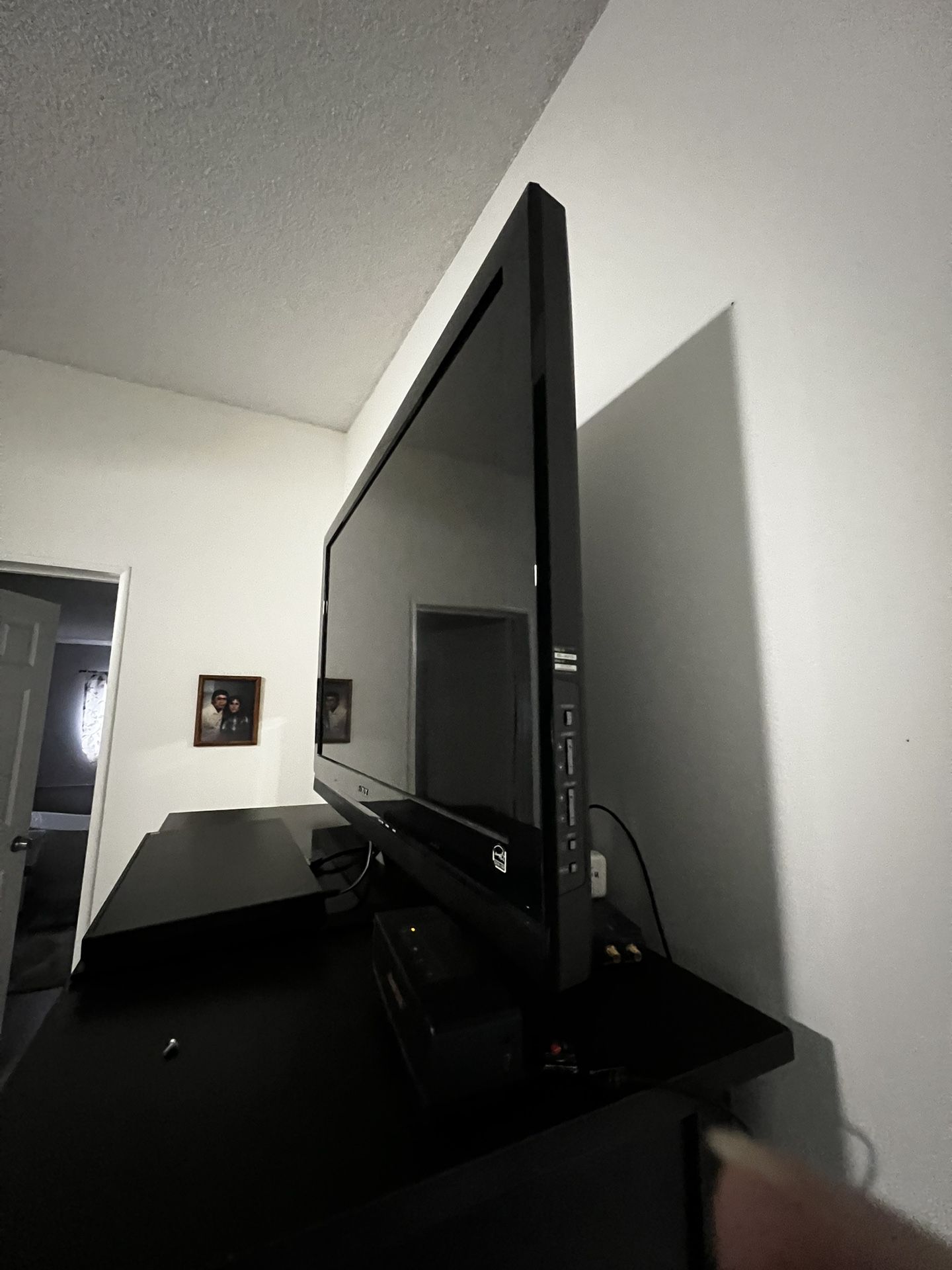 Sony Bravia 40” Excellent
