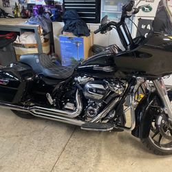 2021 Harley Davidson Road Glide 