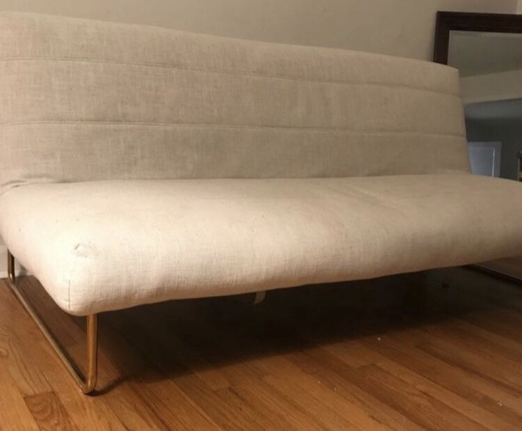 Futon (Couch/Bed)