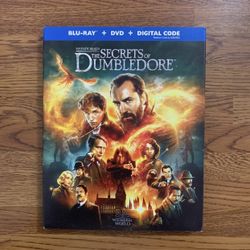 Fantastic Beasts: The Secrets of Dumbledore Blu-ray Combo Pack (Blu-ray + DVD + Digital Code)