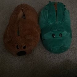 Flip A Zoo Slippers