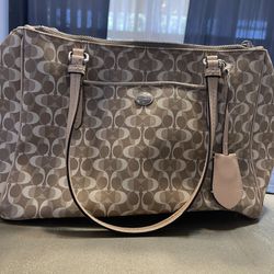 Coach Bag With Wallet
