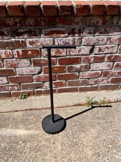 Toilet paper holder