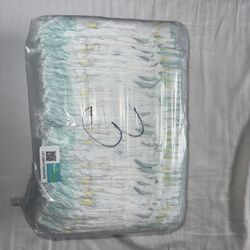 Baby diapers size 3 Brand Pampers 35 count