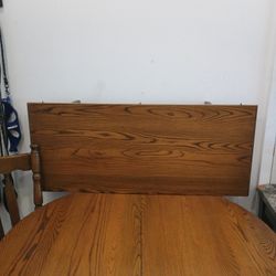 Kitchen Table With Extended Leaf