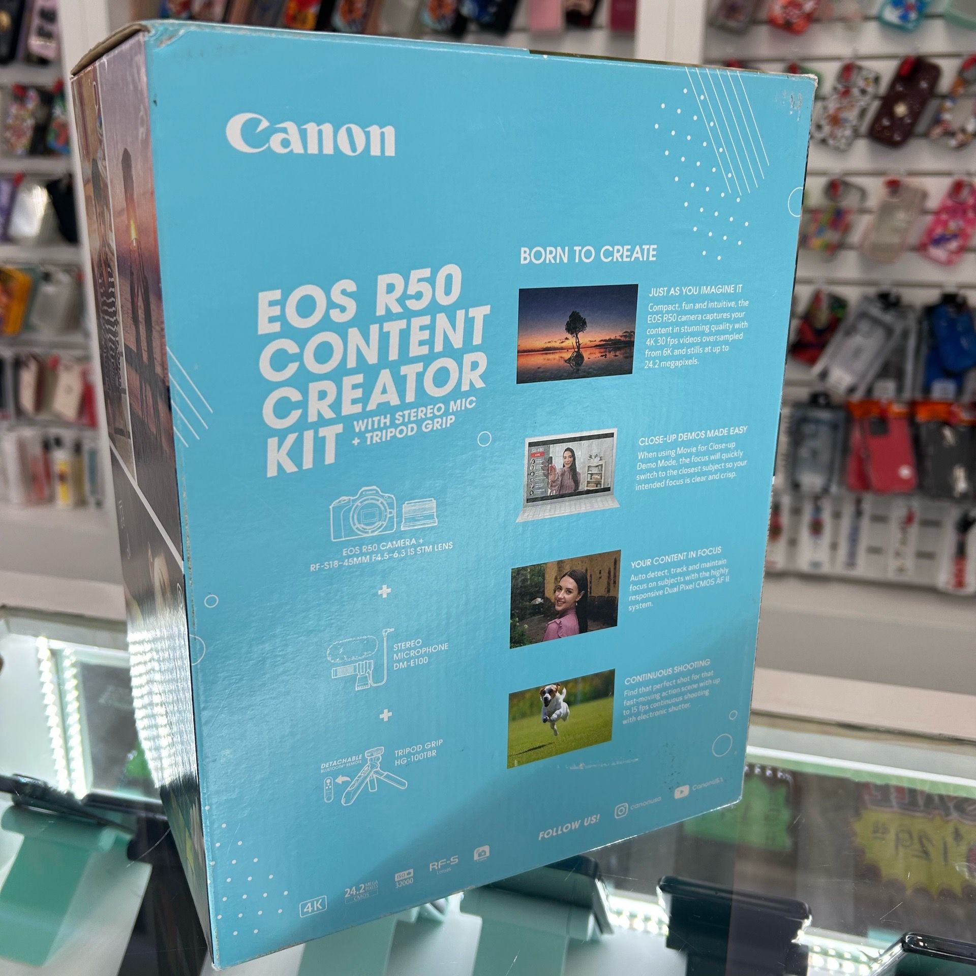 EOS R50 content creator
