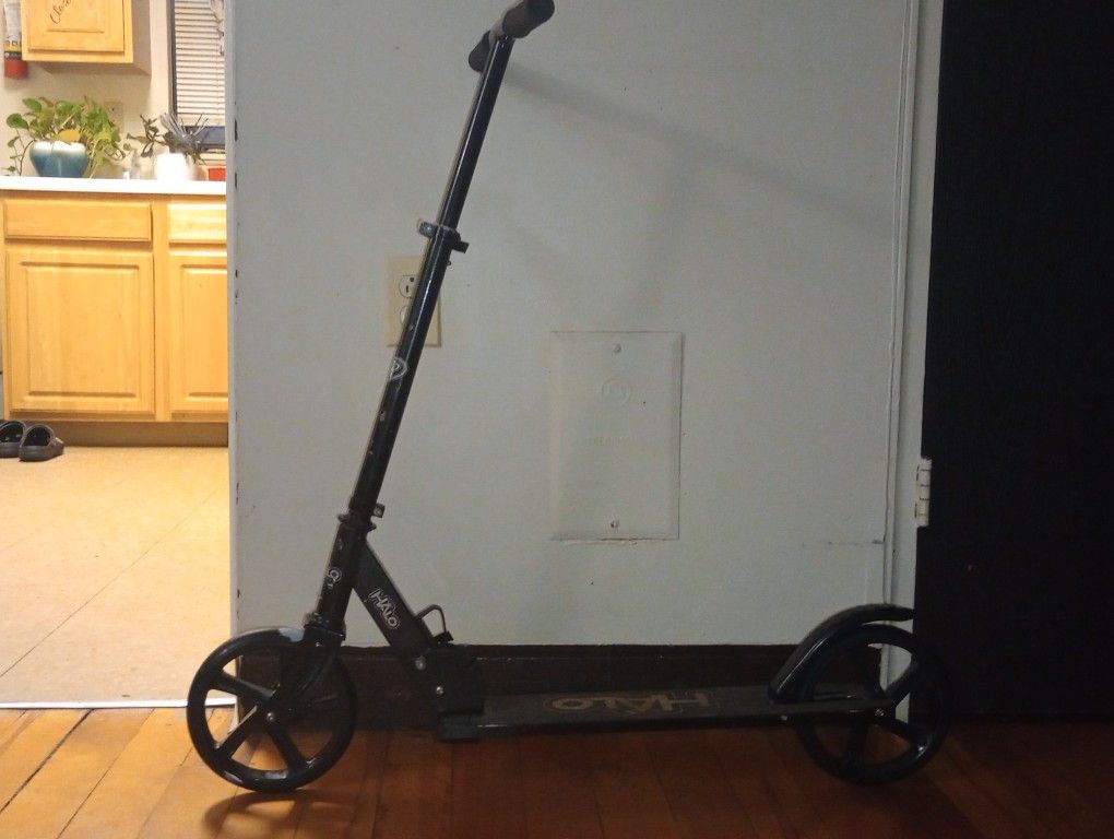 Black Scooter