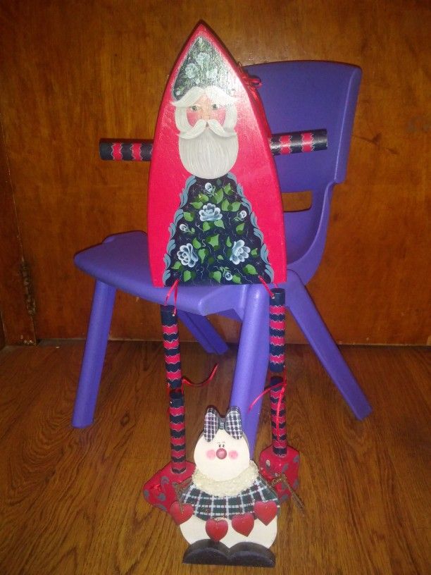 2 Wooden Christmas Decor