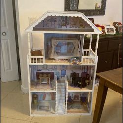 Large Dollhouse