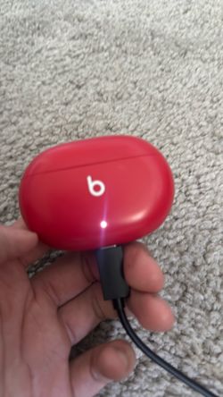 Beats Studio Buds (JUST THE CASE CHARGER)