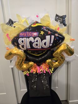 Graduation Ballnoon Bouquet