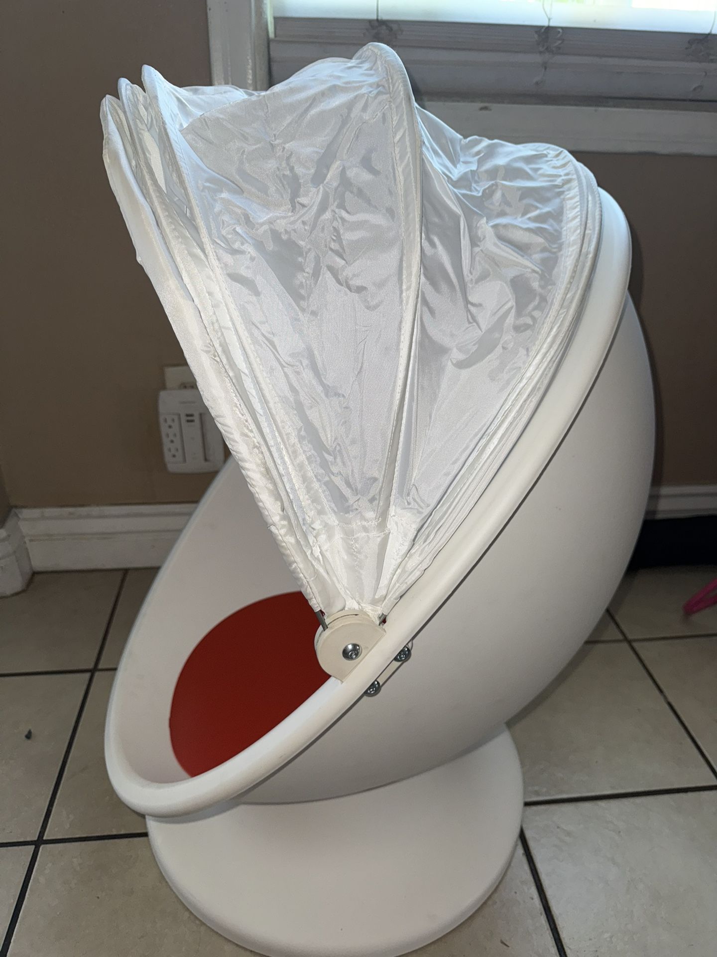 IKEA Swivel Kid Chair