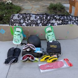 Women's Snowboarding Set