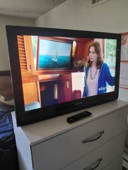 Samsung  31" tv not smart
