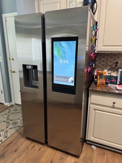 Samsung 26.7 cuft Smart Fridge