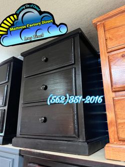 Three drawer black pinewood cajonera Comoda nueva new