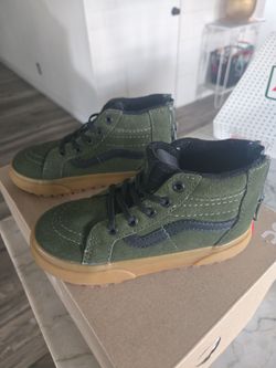 Toddler new vans shoes