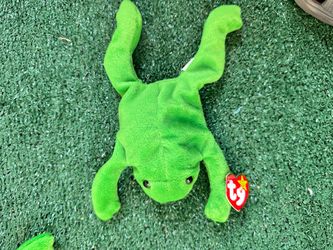Ty Beanie Baby Green Frog Plush