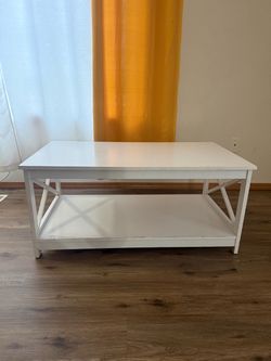 Sturdy white rectangular coffee table