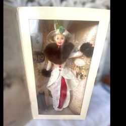 1995 Vintage Barbie Doll Vintage Hallmark Special Edition NRFB