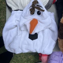 Olaf Costumes (3-4T & 6yrs)