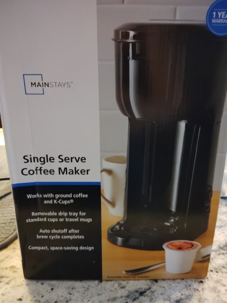 Black Single Serve Coffee Maker 