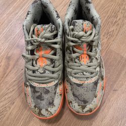 PUMA MB.01 Digital Camo size 7