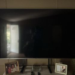 75 inch LG smart TV