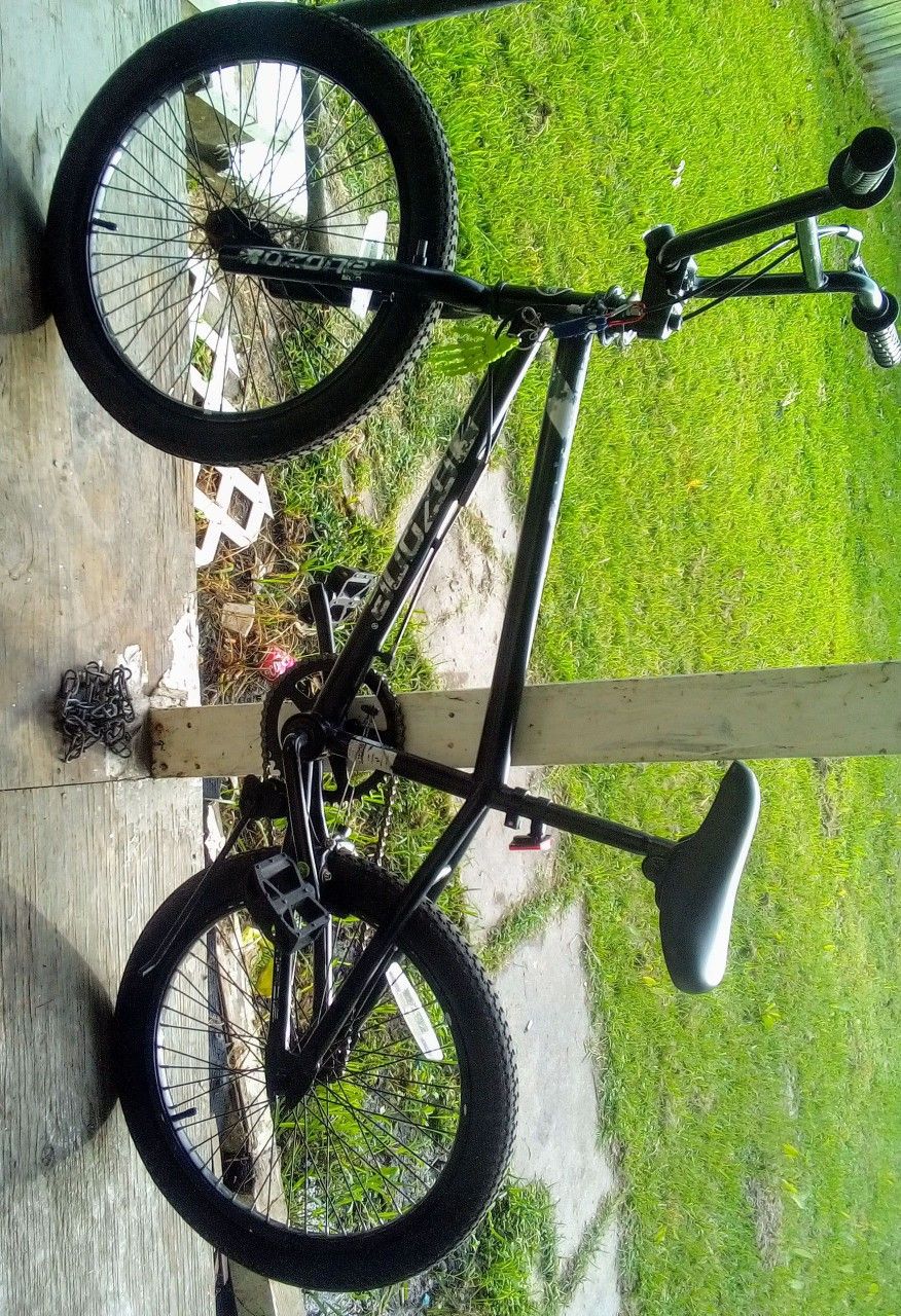 OZONE BMX BIKE