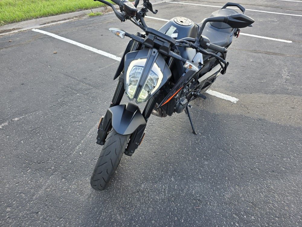 2022 Ktm Duke 890