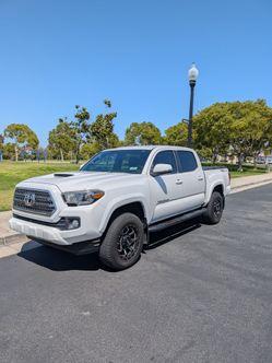 2016 Toyota Tacoma Double Cab