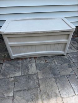 Suncast Deck Box